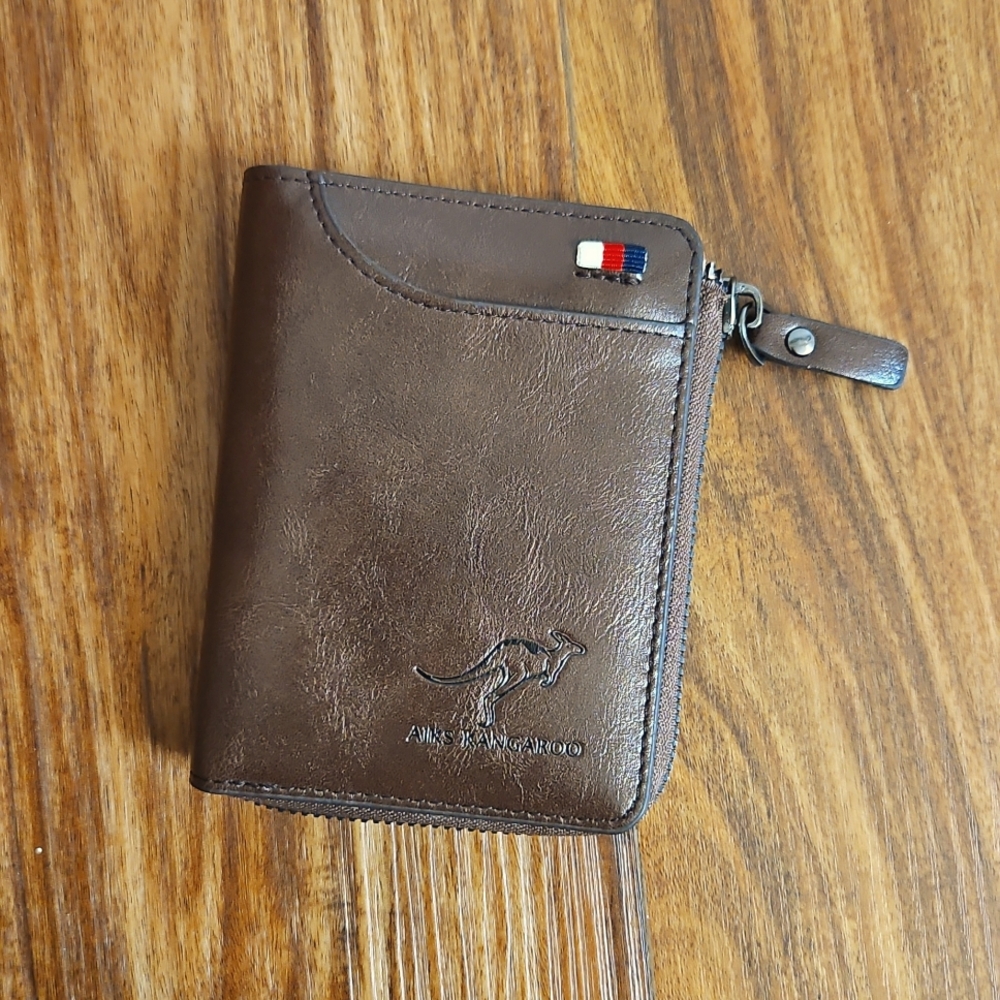 AIKS Kangaroo Brown Leather Wallet
